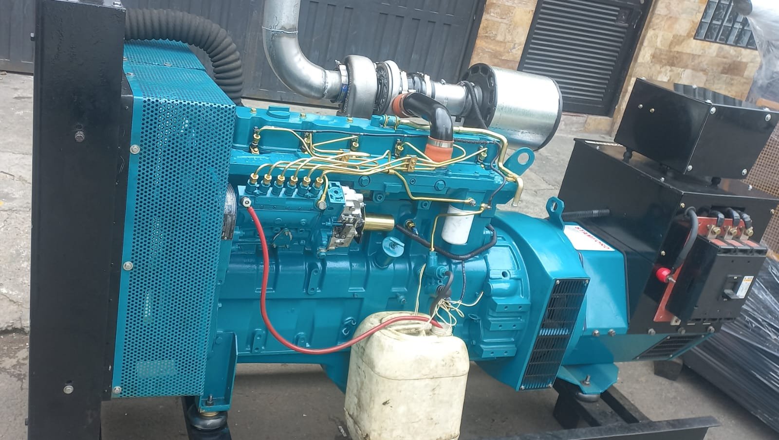 CUMMINS 6CT / STAMFORD 250KVA - Image 2