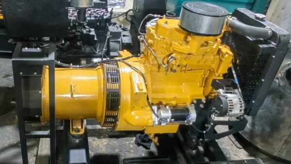 PERKINS 3152 / LEROY SOMER 25 kVA